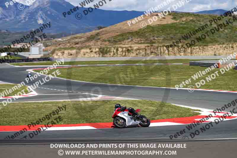 cadwell no limits trackday;cadwell park;cadwell park photographs;cadwell trackday photographs;enduro digital images;event digital images;eventdigitalimages;navarra;no limits trackdays;peter wileman photography;racing digital images;trackday digital images;trackday photos